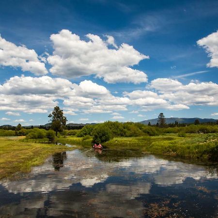 Bend-Sunriver Camping Resort 24 Ft. Yurt 16 Bagian luar foto